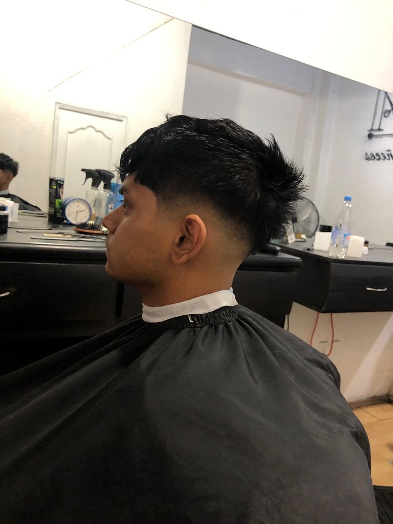 Low V fade
